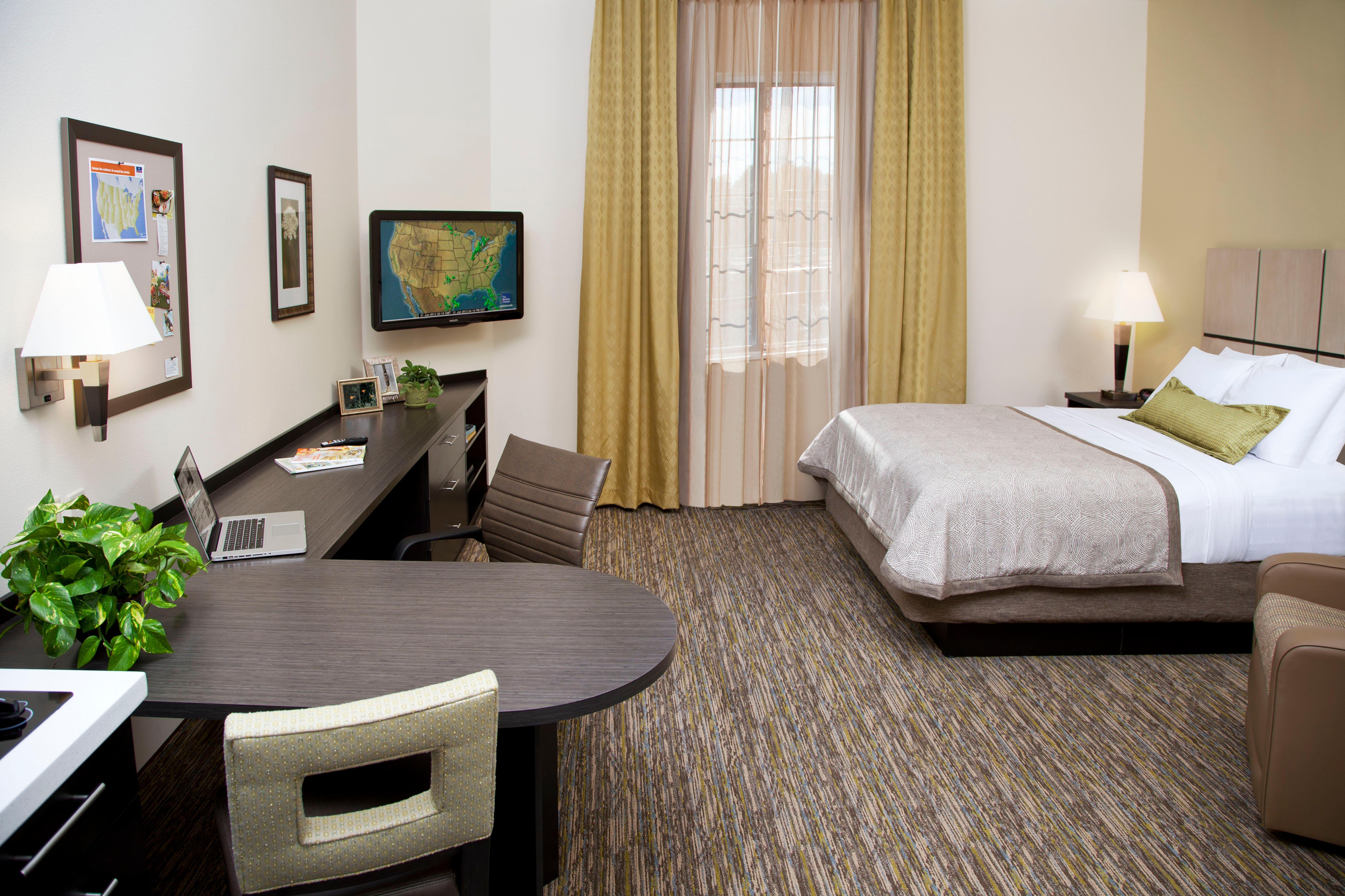 Candlewood Suites Fort Campbell - Oak Grove By Ihg Exterior foto